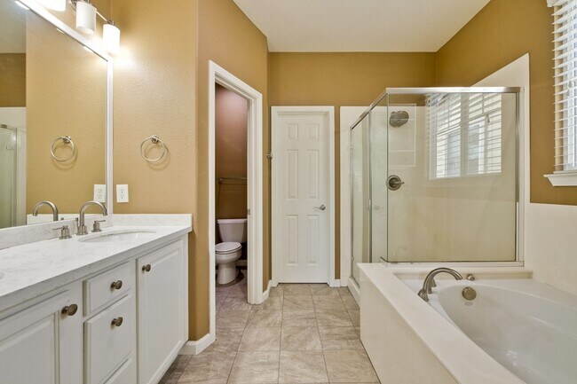 Building Photo - 309 Rayos Del Sol Dr