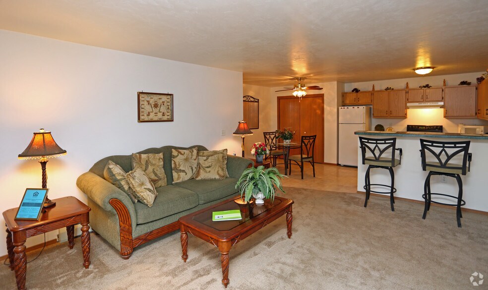 ORCHARD ESTATES 1010 S Oxford Ave Sturgeon Bay WI 54235 Apartment