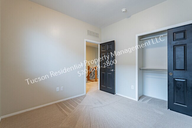 Building Photo - 505 East Calle Amura