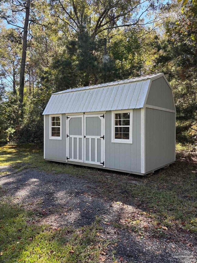 Building Photo - 1002 Daffin Rd