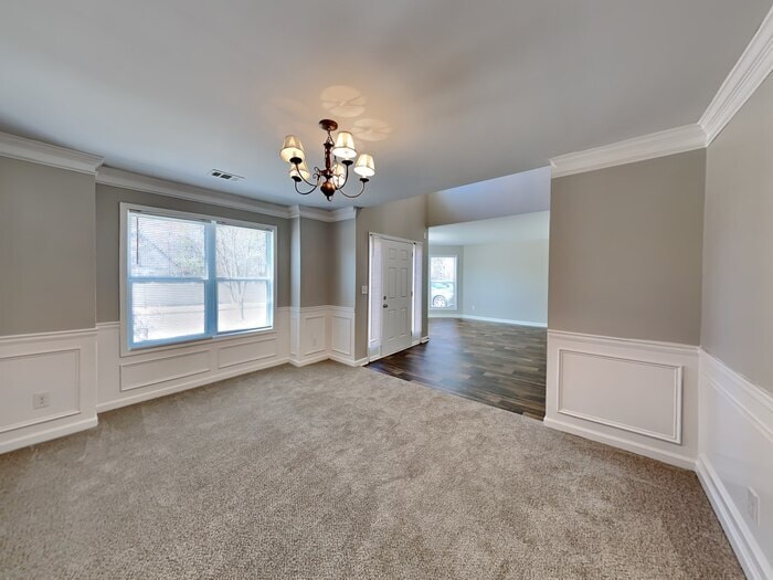 Building Photo - 1979 Raegan Way