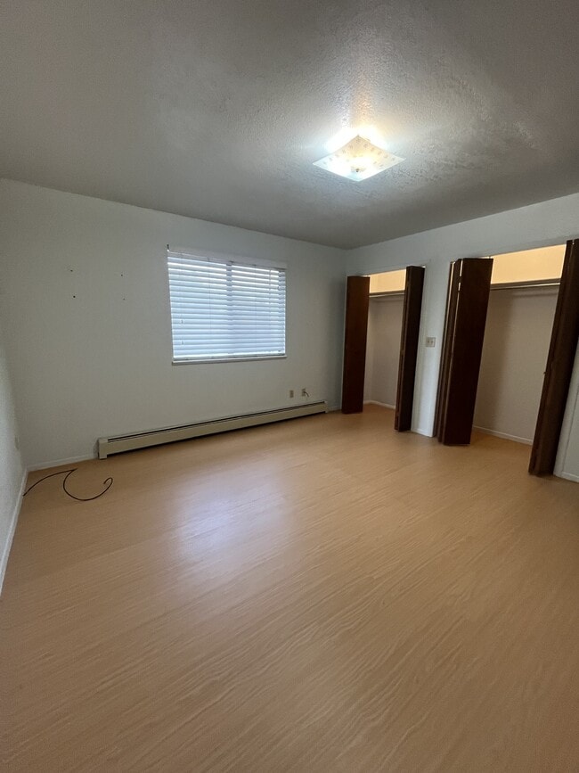 Building Photo - 108 Park Dr