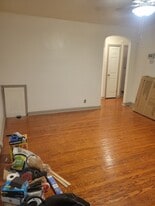 Building Photo - 1621 Murdoch Rd