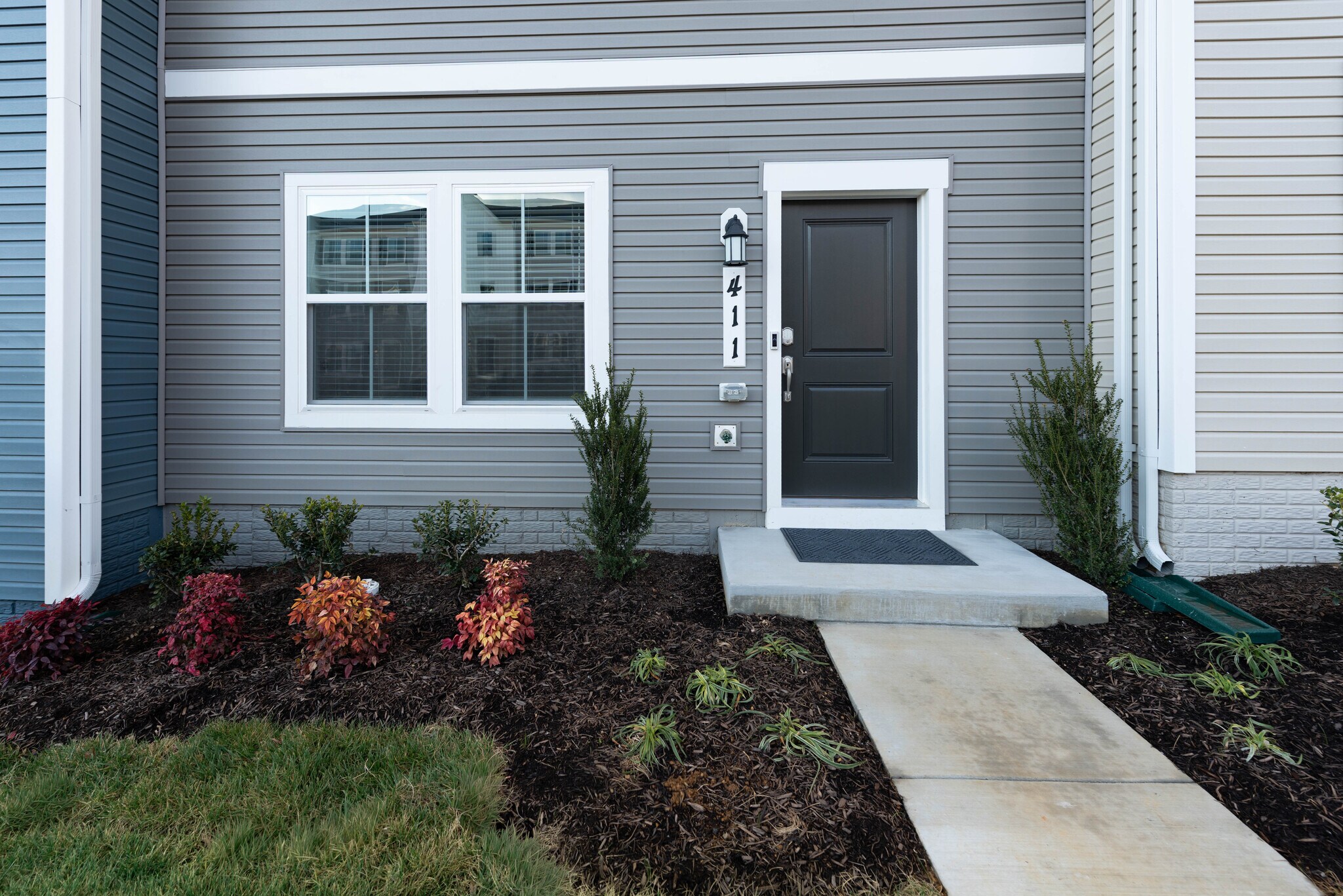 Entrance - 411 18th Ave