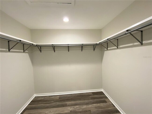 Building Photo - 2767 Ringwood Meadow