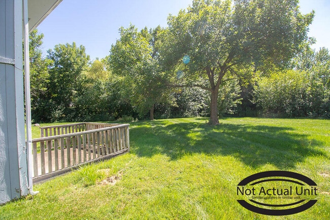 Building Photo - 1910 Mirtle Grove Ct