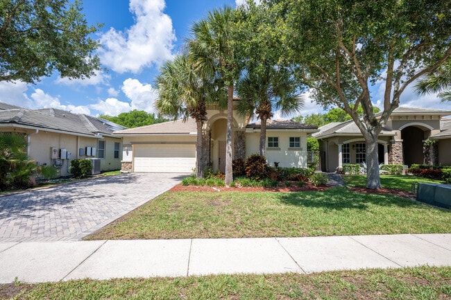 Building Photo - 9357 Osprey Isles Blvd