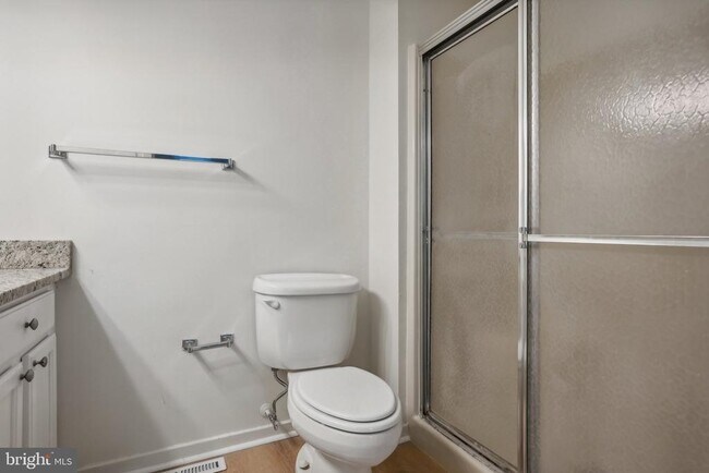 Building Photo - 3202 Eaton Ct