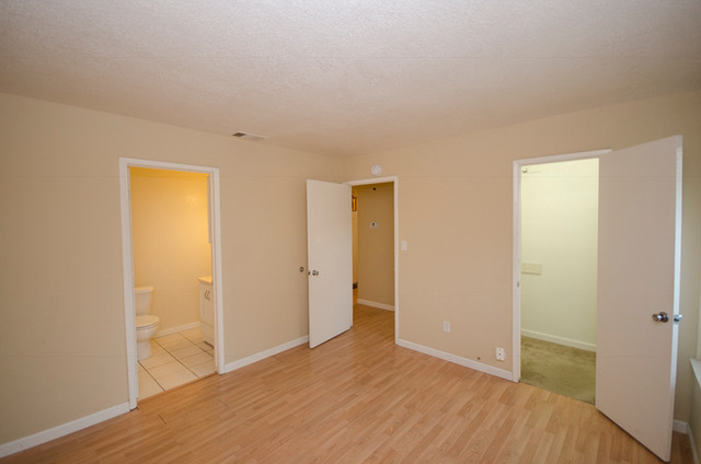 Master bedroom - 6904 Sumter Quay Cir