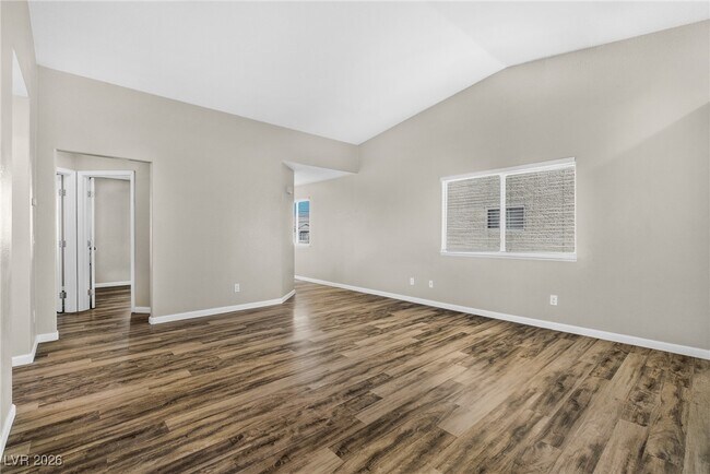 Building Photo - 7567 Violet Vista Ave