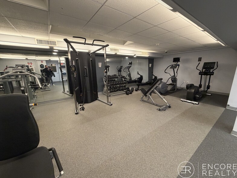 Building Photo - 205 Walden St