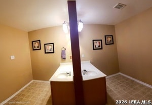 Building Photo - 10006 Fisherman Pier