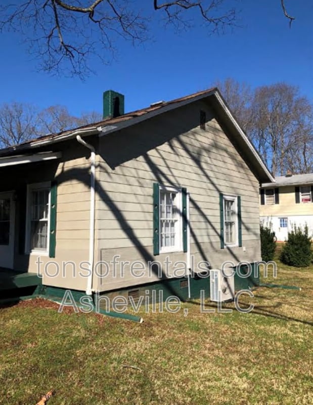 Building Photo - 149 Wilson Dr