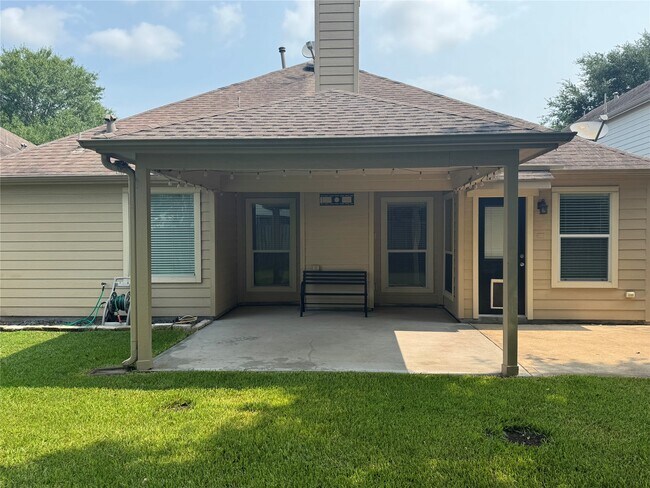 Building Photo - 3514 Azalea Sands Dr