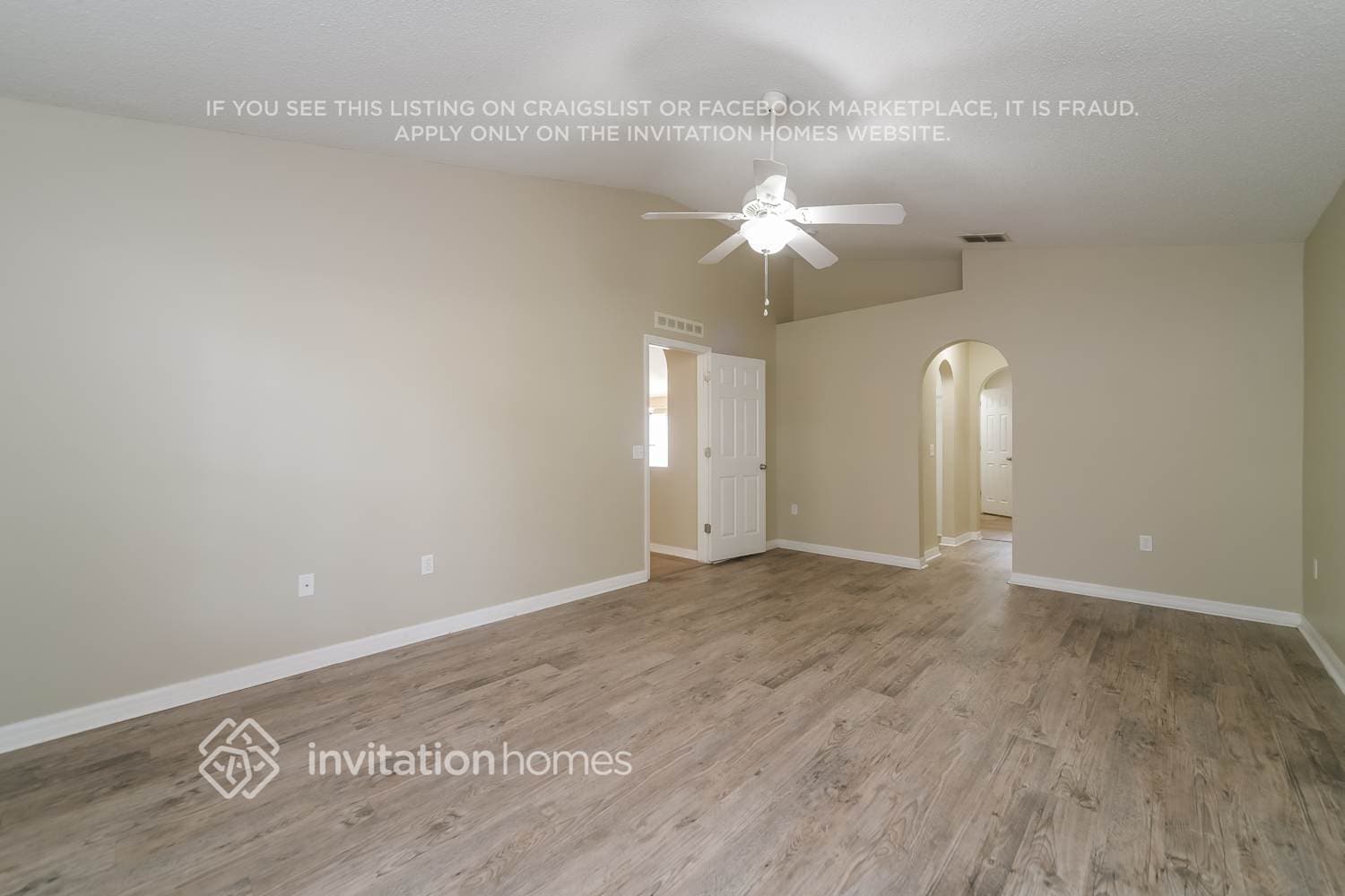 Building Photo - 912 Jayhil Dr