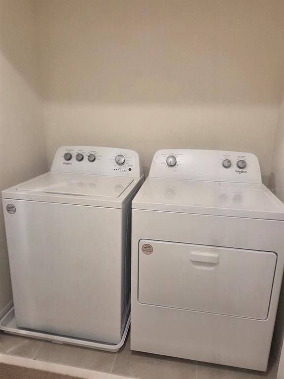 Building Photo - 2294 Tay Wes Dr