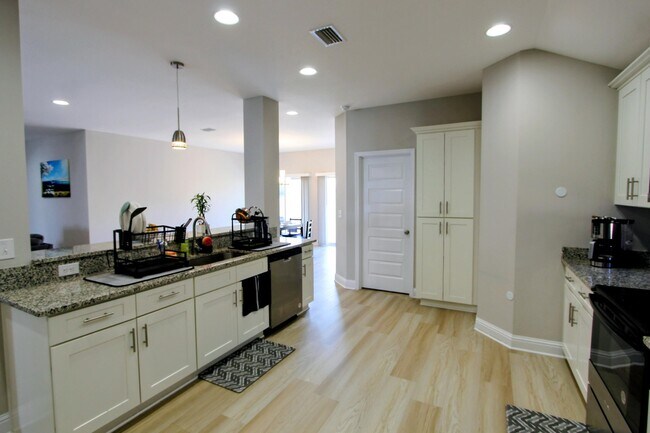 Building Photo - 5438 Lee Farm Blvd