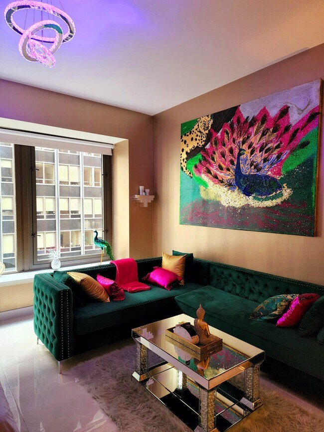 Building Photo - 75 Wall St