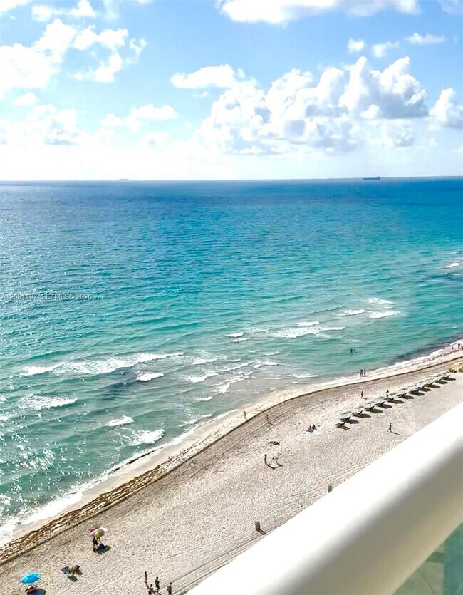 Building Photo - 6365 Collins Ave