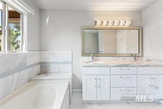 Building Photo - 23 Baypoint Dr