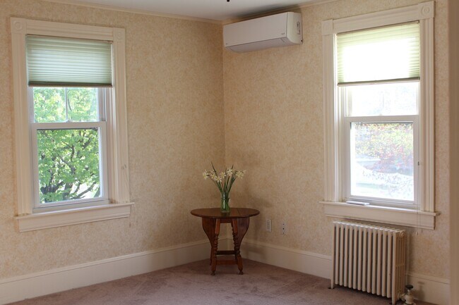 living room - 27 Commonwealth Ave