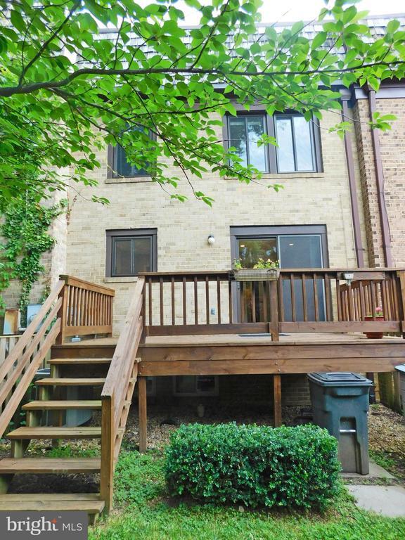 Building Photo - 10315 Cherry View Ct