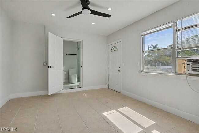 Building Photo - 138 Brooks Rd