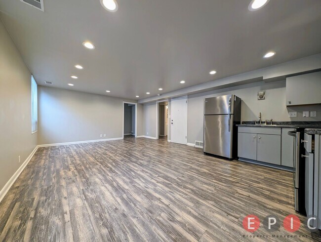 Building Photo - Remodeled basement apartment in Harvard/Yale Area