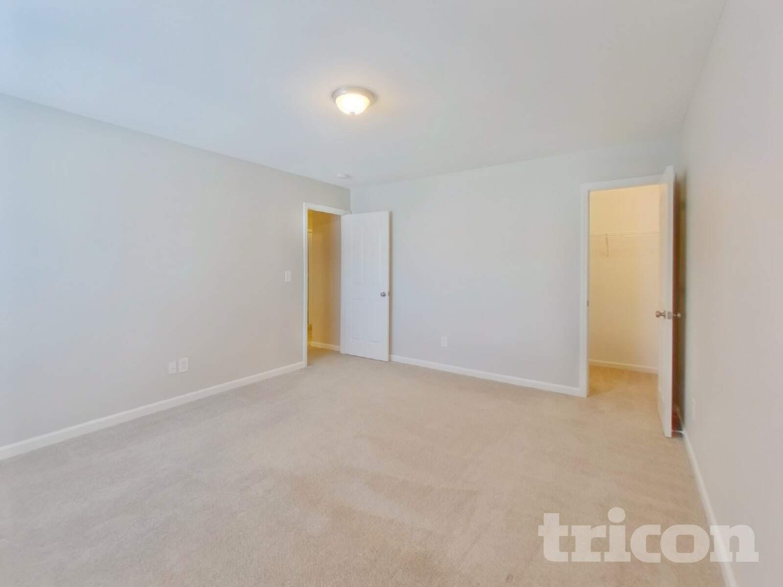 Building Photo - 4522 Dalbeth St