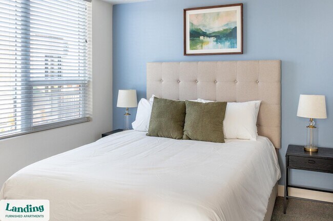 Building Photo - 2201 S 900 E