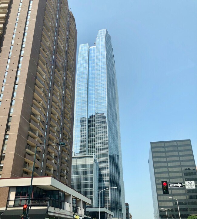 Building Photo - Partially Furnished Downtown Denver Studio...