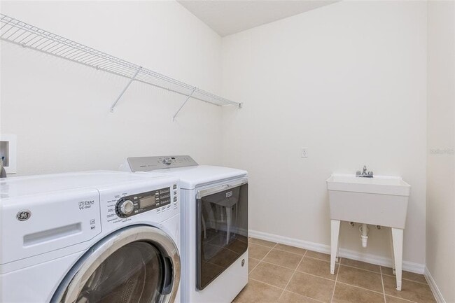 Building Photo - 161 Galileo Way