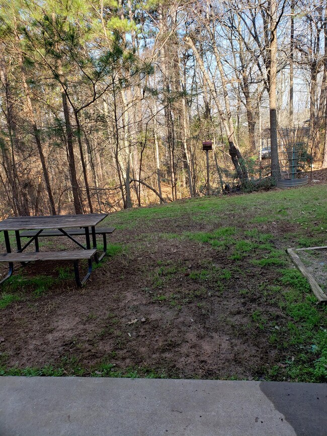 Building Photo - 103 Timber Ridge Dr