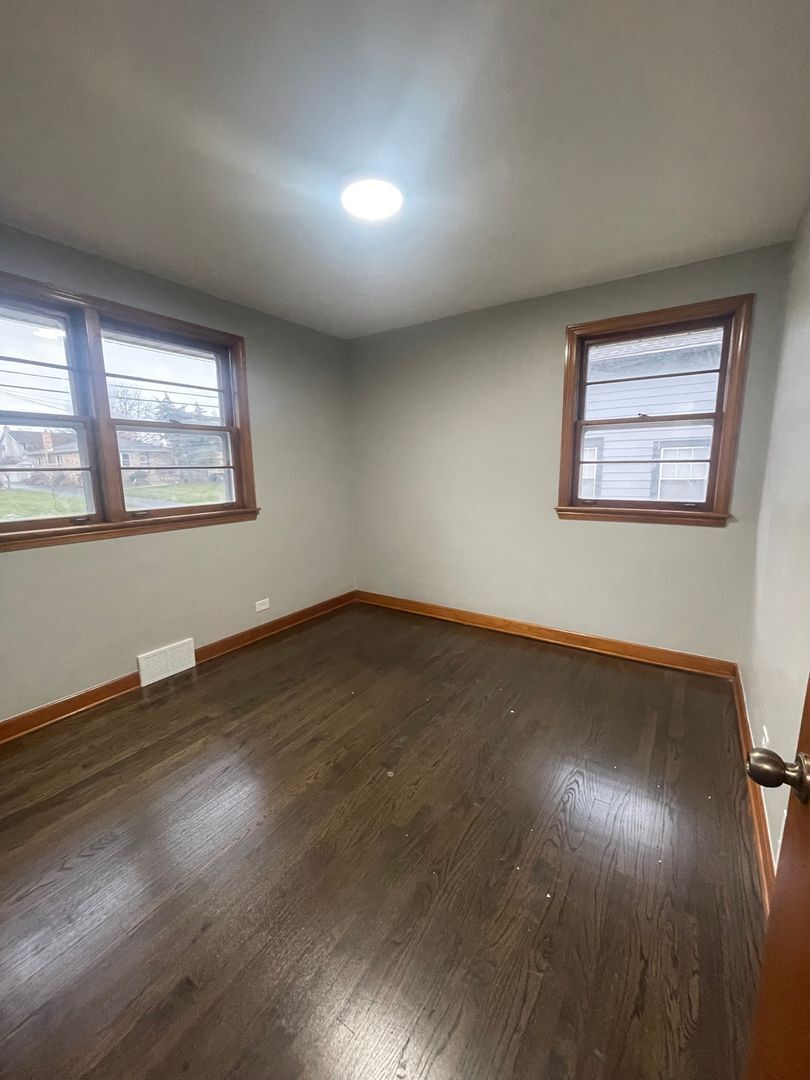 Building Photo - 5610 Bohlander Ave