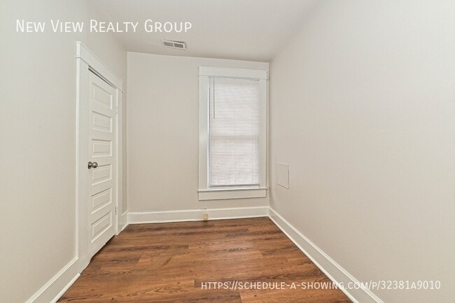 Building Photo - 1208 S Salisbury Ave