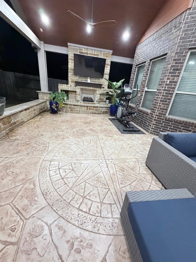 Building Photo - 4815 Ashley Hope Dr