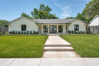 Building Photo - 7154 Stonetrail Dr