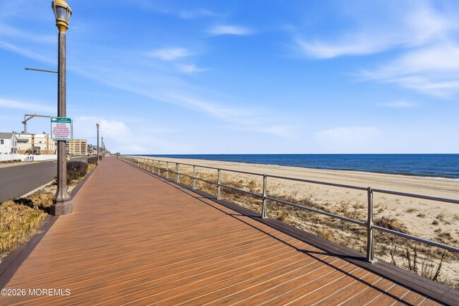 Building Photo - 480 Ocean Ave N