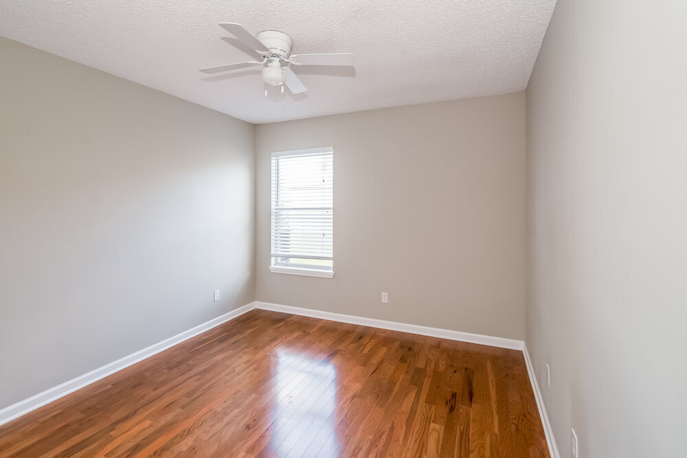 Building Photo - 3338 Ayrshire St