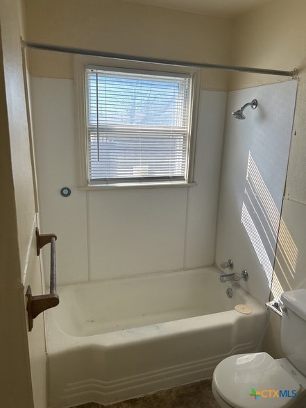 Building Photo - 1206 Culp Ave