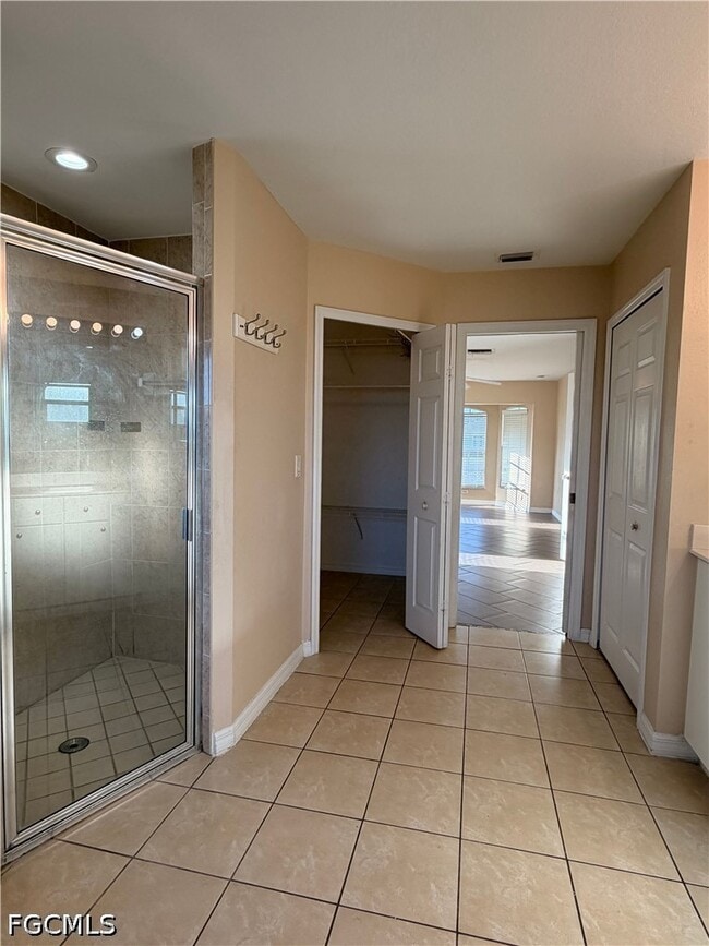 Building Photo - 3808 25th St SW