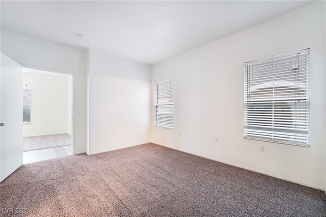 Building Photo - 10245 S Maryland Pkwy