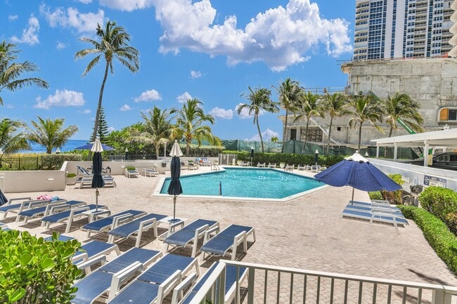 Building Photo - 1340 S Ocean Blvd