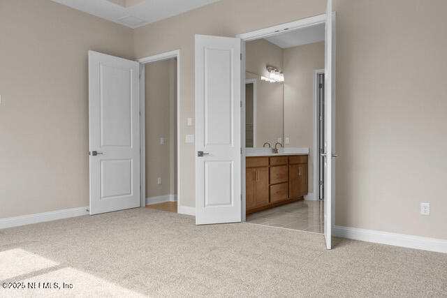 Building Photo - 12770 Valletta St