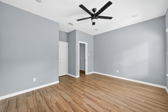 Building Photo - 9755 Black Gum