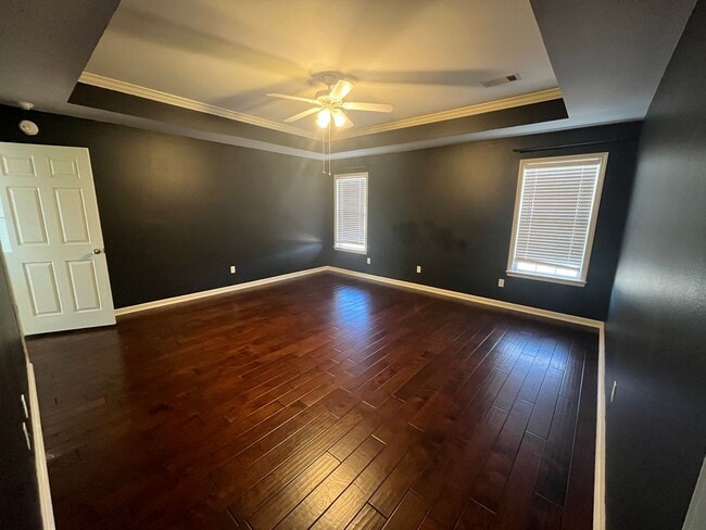 Building Photo - Approved applicant