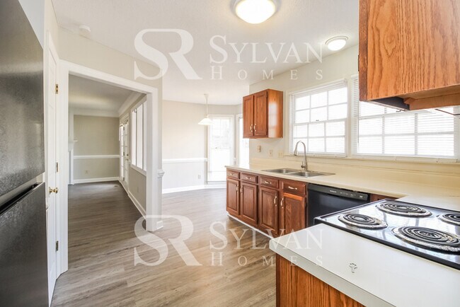 Building Photo - The Lifestyle You Deserve.