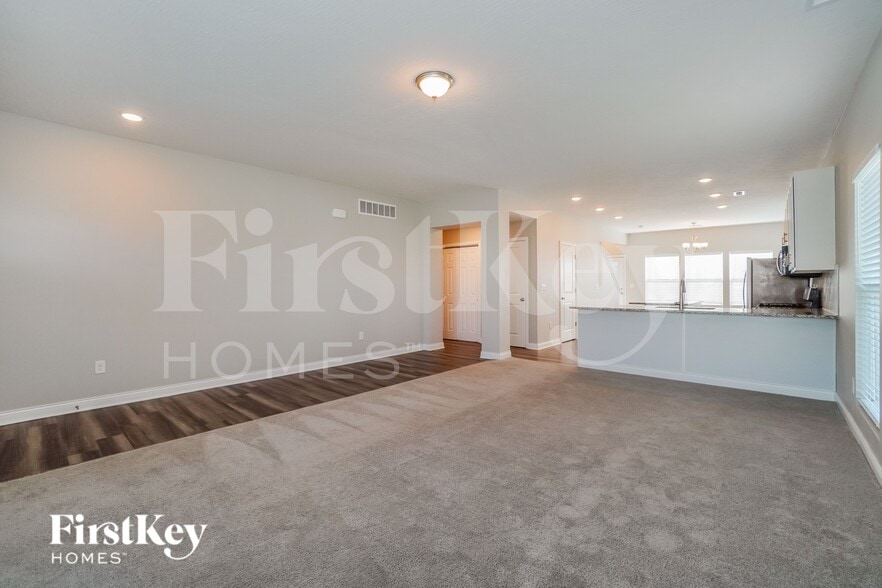 Building Photo - 1158 Dornoch Dr