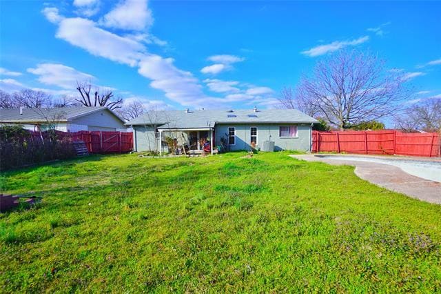 Building Photo - 2112 Overglen Dr