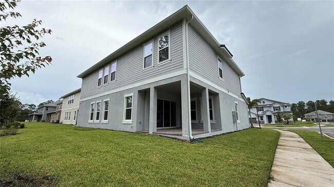 Building Photo - 14409 Crest Palm Ave